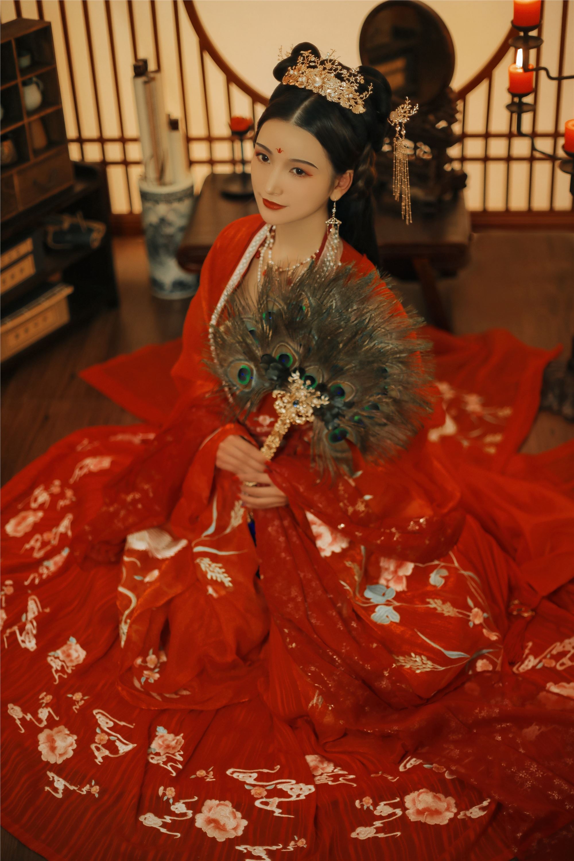 YITUYU艺图语 2021.08.24 一世妆 谜梦